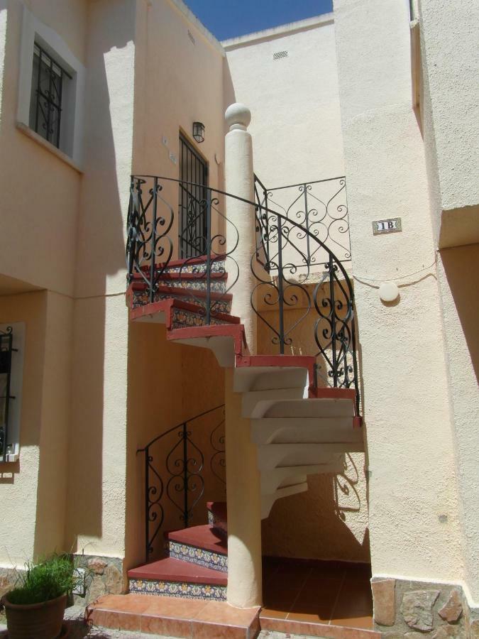 Appartamento Apartamento Riomar Dénia Esterno foto